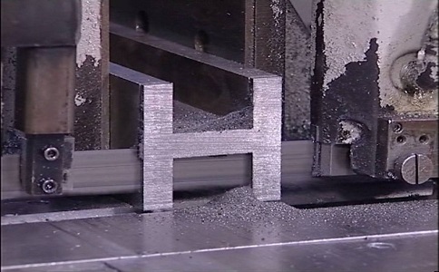 厦门大揭秘：带锯条价格多少钱才能买到高质量的产品？